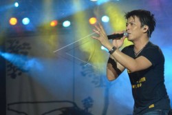Ariel Tampil pada Pembukaan Asian Games di Palembang