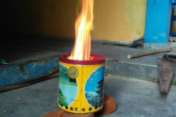 Kompor Kayu Memotong Ketergantungan terhadap Kompor Gas