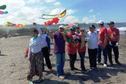 Partisipasi Peserta Asing di Lomba Layang-Layang Parangkusumo Terus Ditingkatkan