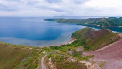 Papua Barat Punya Gunung Botak yang Indah