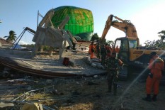 GEMPA LOMBOK: Evakuasi Jenazah Korban Tertindih Pilar Masjid Dilanjutkan