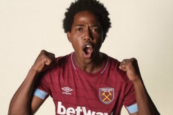 Carlos Sanchez & Lucas Perez Lengkapi Proyek Besar West Ham di Bawah Pellegrini