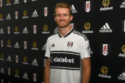Fulham, Klub Promosi yang Sangat Boros