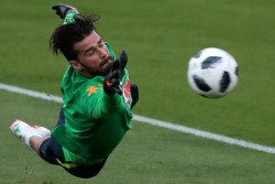 Alisson Ingin Buktikan Harga Mahalnya