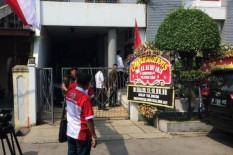 Ma'ruf Amin Terima Banyak Tamu dan Karangan Bunga
