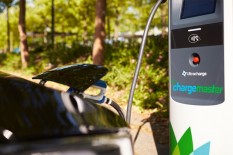 Pusat Perbelanjaan Siap Terlibat Membangun Charging Station Mobil Listrik