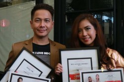 Berkali-kali Tutupi Keretakan Rumah Tangganya, Delon Akhirnya Digugat Cerai Yeslin Wang