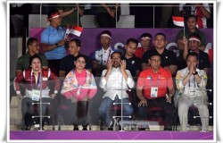 Asian Games 2018: Jenguk Anthony Ginting, Jokowi Bilang Indonesia Bangga dengan Perjuangannya