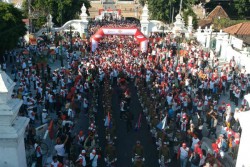 Ribuan Karyawan BUMN Ikut Jalan Sehat 5K