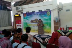 Warga Selopamioro Diajak Menggali Potensi Industri Rumah Tangga Melalui Buku