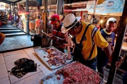 Demi Bertahan Hidup, Warga Venezuela Terpaksa Makan Daging Busuk