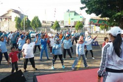  RS Panti Rapih Ajak Lansia Berbahagia dengan Senam Pagi