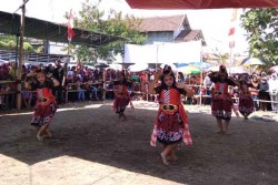 Warga Kelurahan Bener Lestarikan Kesenian Jatilan Kreasi Baru Ngesti Turonggo Mudho