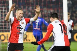 Rangkuman Pekan III Liga Belanda: Feyenoord & PSV Menang Dramatis, Ajax Pesta Gol