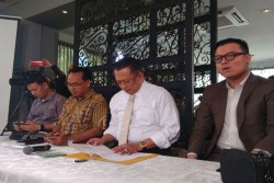 HASIL SURVEI : Kinerja DPR Lebih Baik dari MPR dan DPD