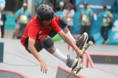 Skateboard Sumbang 2 Medali  