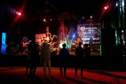Musik Malam TBY Tampilkan Musik Metal