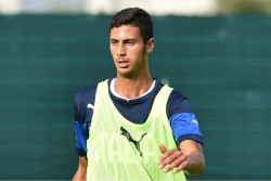 Gelandang Timnas Italia Dihukum karena Menista Agama di Laga Serie A
