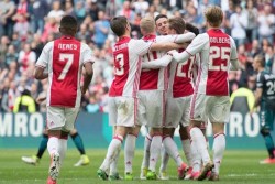 Rangkuman Pekan IV Liga Belanda: Ajax & Feyenoord Kuntit PSV