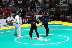 Pesilat Sarah Tria Diarak Keliling Surabaya