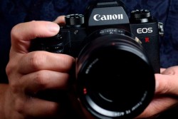 Canon Siap-Siap Hadirkan Kamera Mirrorles Full Frame