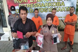 Dikira Pelanggan Narkoba, Rupanya Polisi Jogja Menyamar Beli Tembakau Gorila