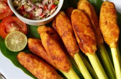 Sate Lilit Khas Bali Ada di Bandung