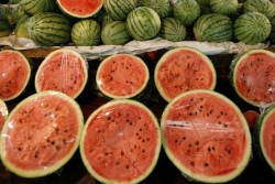 Kamu yang Diet, Buah Ini Bantu Turunkan Berat Badan