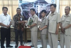 STTNAS Terima Bantuan Alat Pemetaan dan Ilmu Ukur Tambang dari Freeport