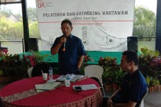 OJK Temukan 407 Fintech Beroperasi Tanpa Izin