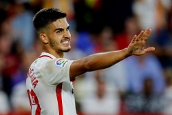 Disia-siakan Milan, Andre Silva Lahir Kembali di Sevilla