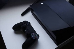 Playstation 4 Izinkan Permainan Lintas Platform