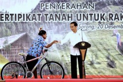 KPU: Jokowi Bagi-Bagi Sepeda Itu Sah-Sah Saja