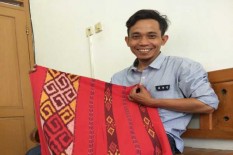 Aan Vega Jualan Tenun dengan Teori Tulang Ikan 