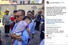 Alhamdulillah, Bayi Lucu yang Digendong Mensos Telah Bertemu Kedua Orang Tuanya