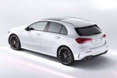 Mercedes-Benz A200 Gaet Kaum Muda Sukses