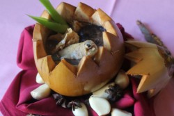 Ada Sup Dalam Kelapa Muda di Sajian GQ Hotel