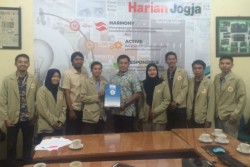  Mahasiswa UGM Ajak Harian Jogja Sebarkan "Peace Journalism" di Era Informasi