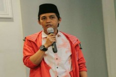 Rezim Sekarang Disebut Ugal-ugalan, Kubu Jokowi Tak Terima