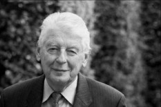 KABAR DUKA: Mantan PM Belanda Wim Kok Meninggal Dunia di Usia 80 Tahun