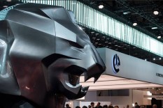 Peugeot Kembangkan Mobil Sport Listrik