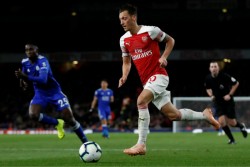 Liga Inggris: Ozil Berperan Penting dalam Kemenangan Sepak Bola Seksi Arsenal