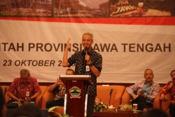 Sebut Klaim DPRD Jateng Keliru, Ganjar Pastikan Tol Jogja-Bawen Jalan Terus