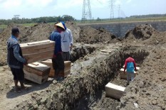 Proyek Bandara Digarap, Relokasi Makam Dikebut 2 Hari