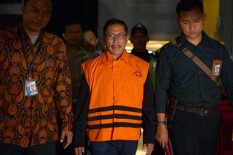 Bupati Cirebon Jual Jabatan untuk Kembalikan Modal Pilkada