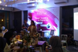 Smart Travelling di Era Digital? Ini Tipsnya