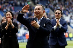 Bos Leicester City Ada dalam Helikopter yang Terbakar