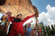 Ratusan Orang Memanah Jemparingan