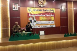 Seminar Parenting Mengasah Kecerdasan Emosi Anak