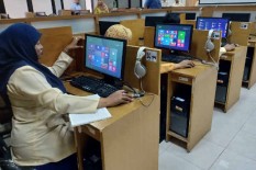 Pejabat Struktural UNY Wajib Kuasai Teknologi